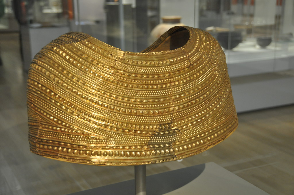 Gold Cape, Mold, British Museum